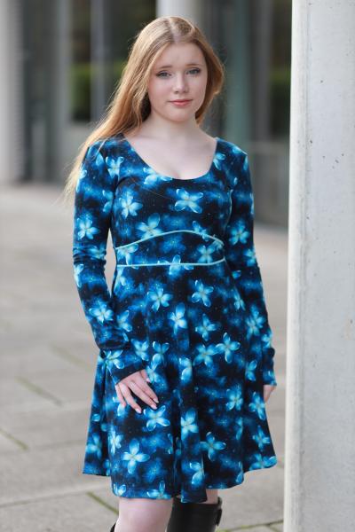 Märchenwelt Petrol Flowers